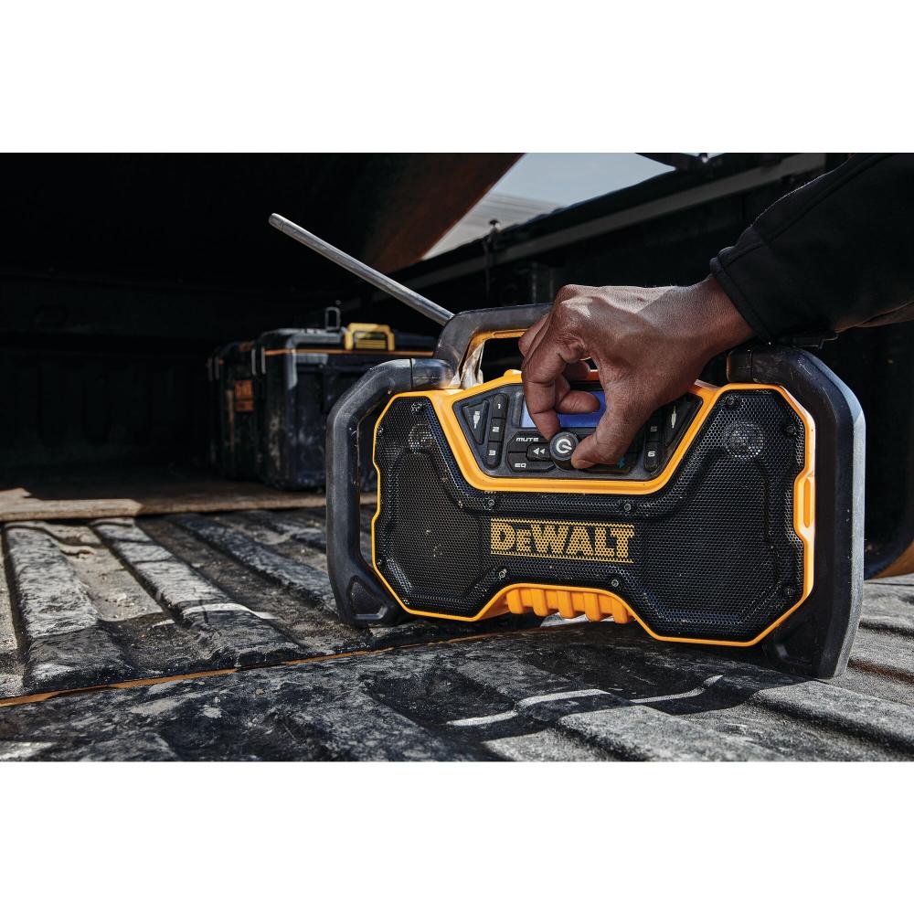 DEWALT 12V/20V MAX* Portable Radio, Bluetooth, Cordless, Jobsite, Tool Only