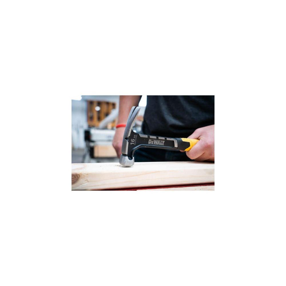 DEWALT 16Oz Rip Claw Nailing Ham DEWALT 16Oz Rip Claw Nailing Ham
